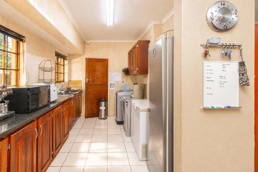 3 Bedroom Property for Sale in Safari Gardens North West